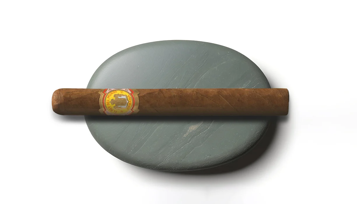 El Rey del Mundo · Très Petit Coronas